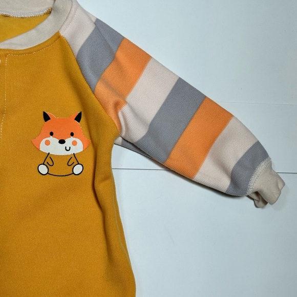 Adorable Baby Sweater One-Piece in Mustard Size 6-9M - Picture 4 of 8